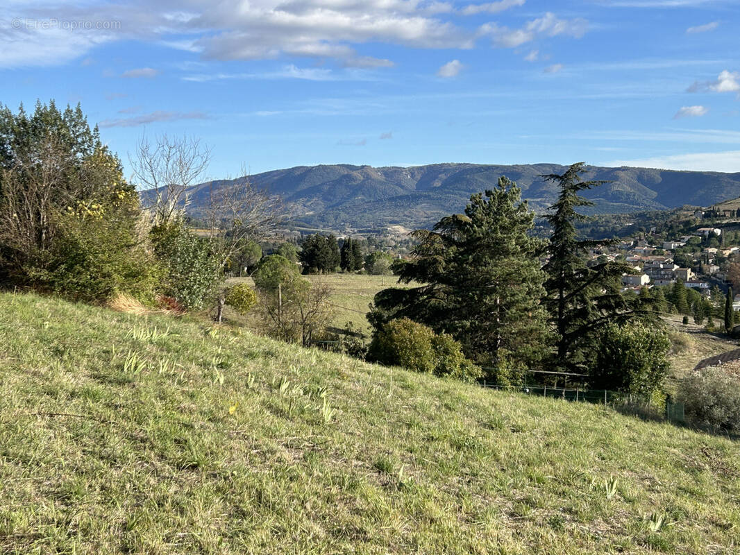 Terrain à LIMOUX
