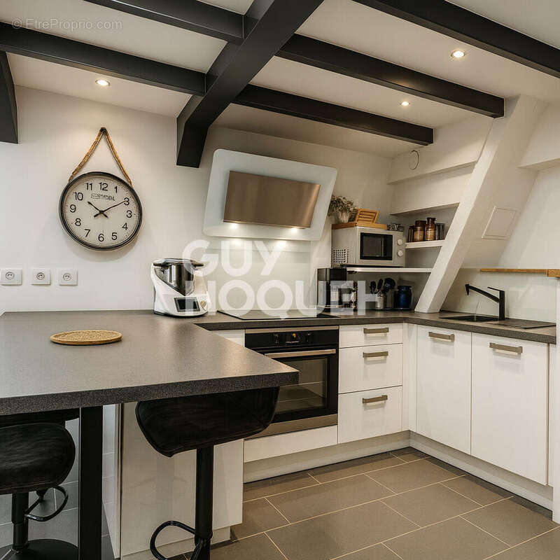 Appartement à TASSIN-LA-DEMI-LUNE