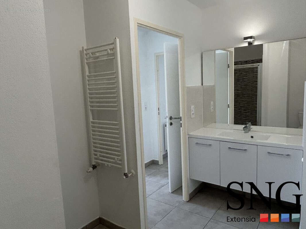 Appartement 79 m² à Narbonne  - photo 5