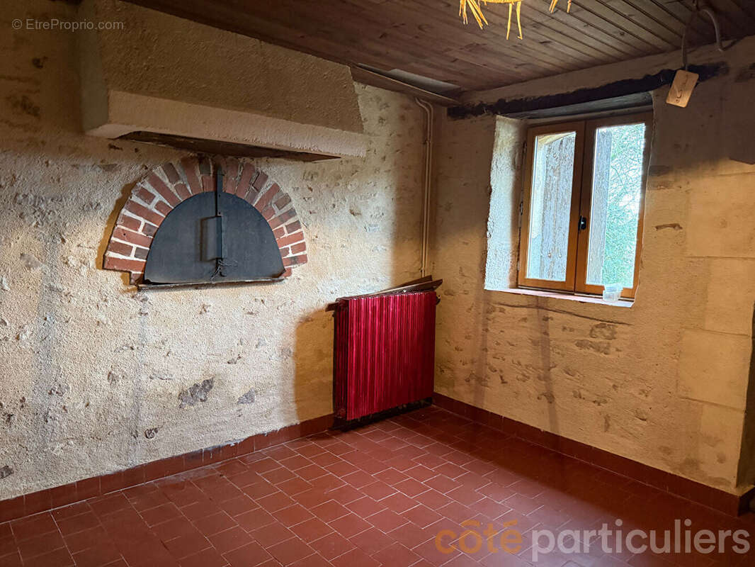 Maison à ISLE-ET-BARDAIS