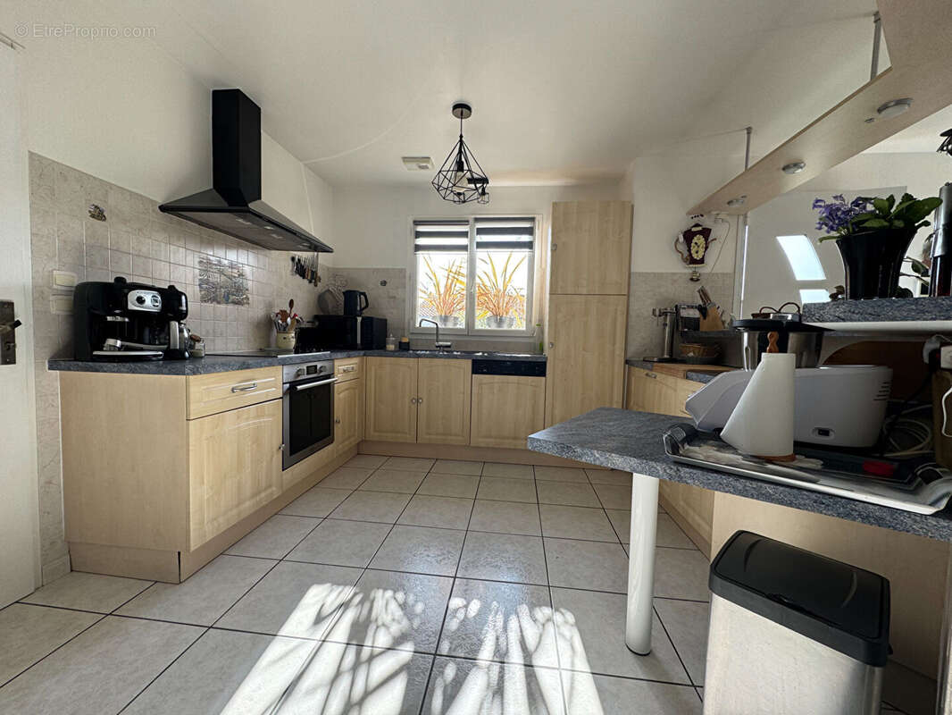 Maison à SAINT-ETIENNE-DU-BOIS