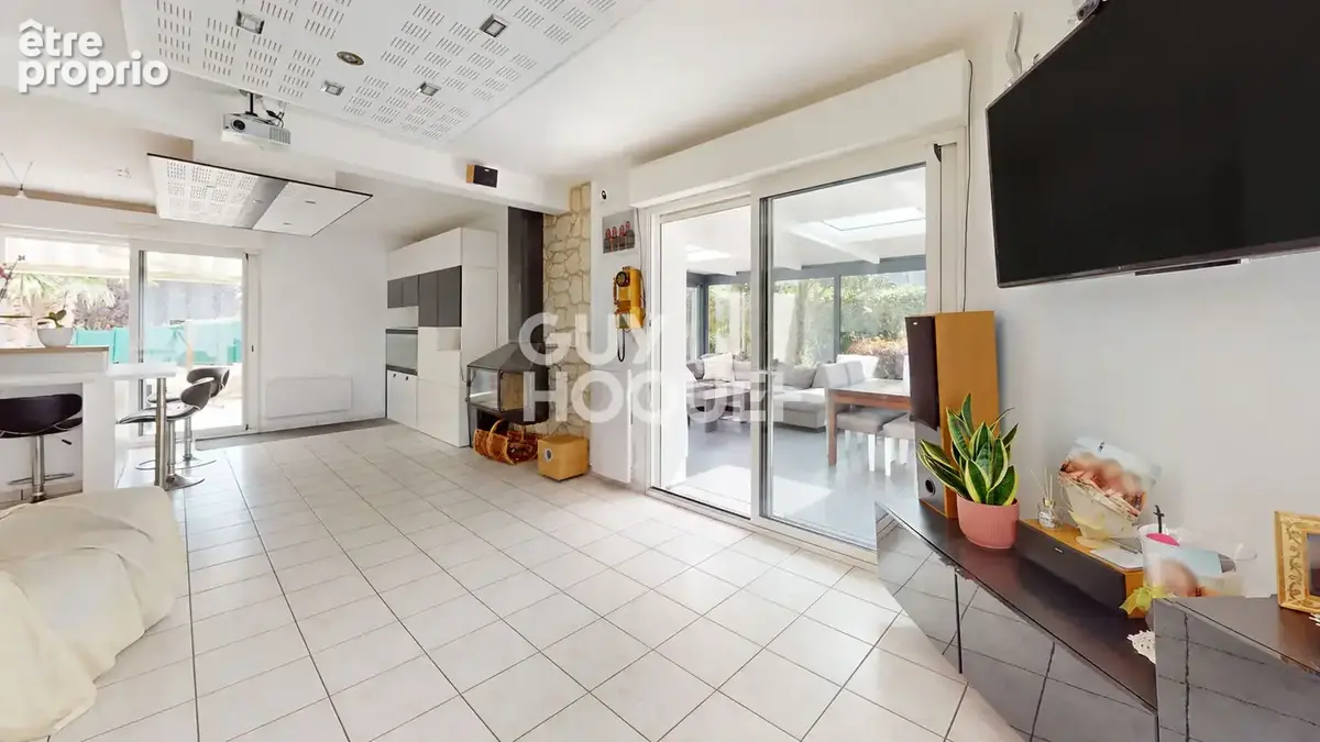 Maison familiale 185 m², 5 chambres, espace bien-être, terrain 2 100 m² - photo 3