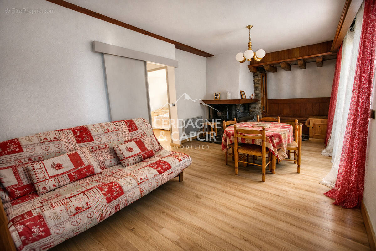 Appartement à FONT-ROMEU-ODEILLO-VIA