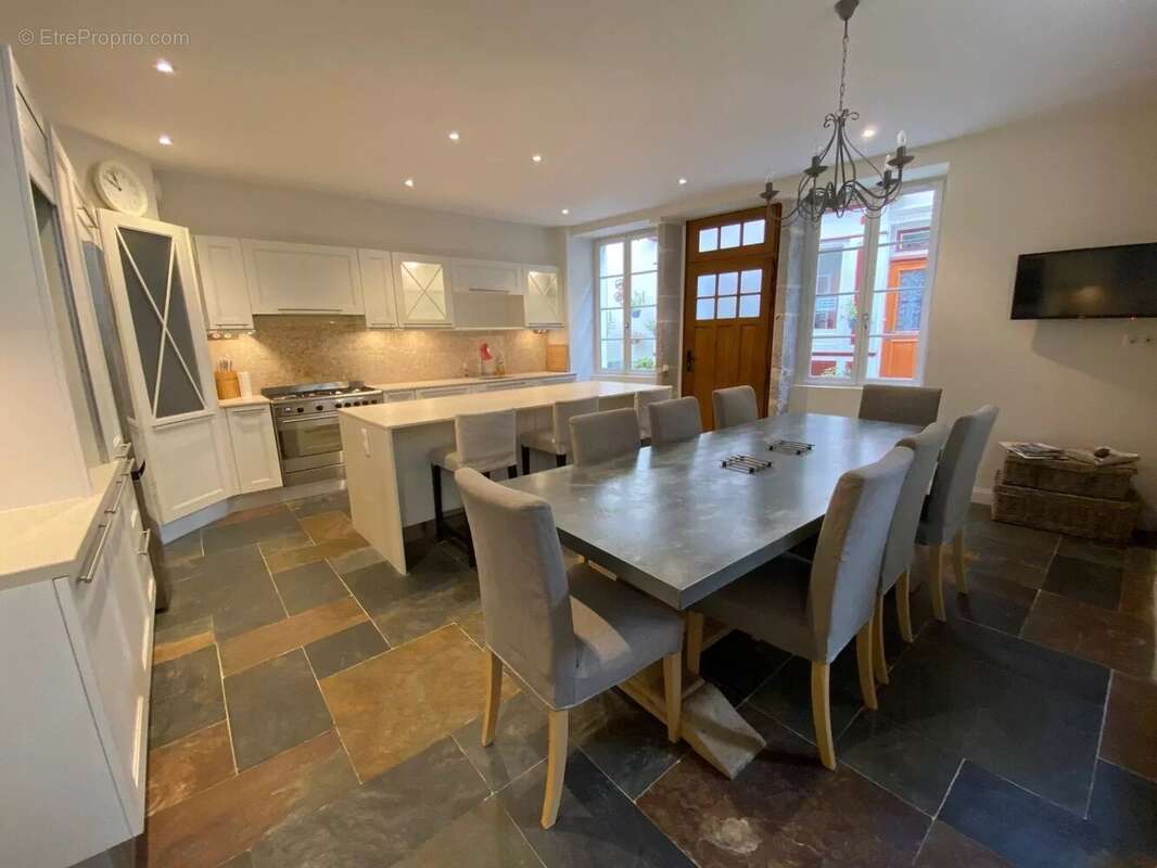 Maison à SALIES-DE-BEARN