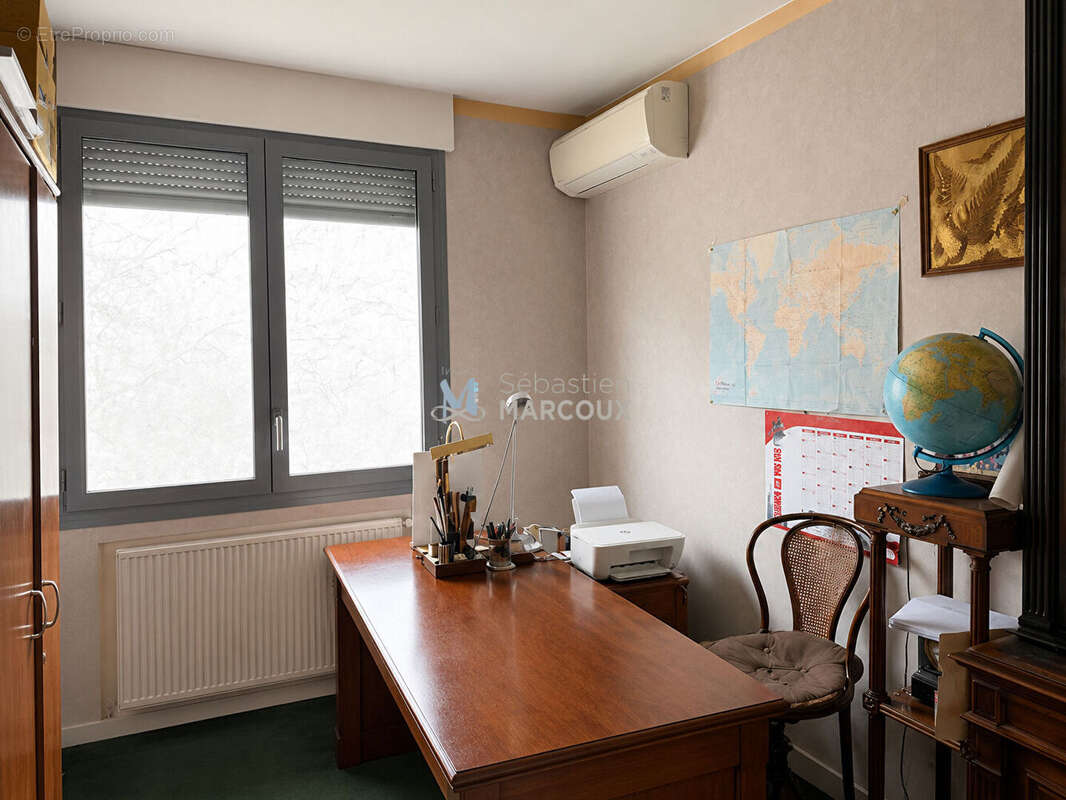 Montbrison Maison S/ sous-sol semi enterré 172.37 m2 - photo 4