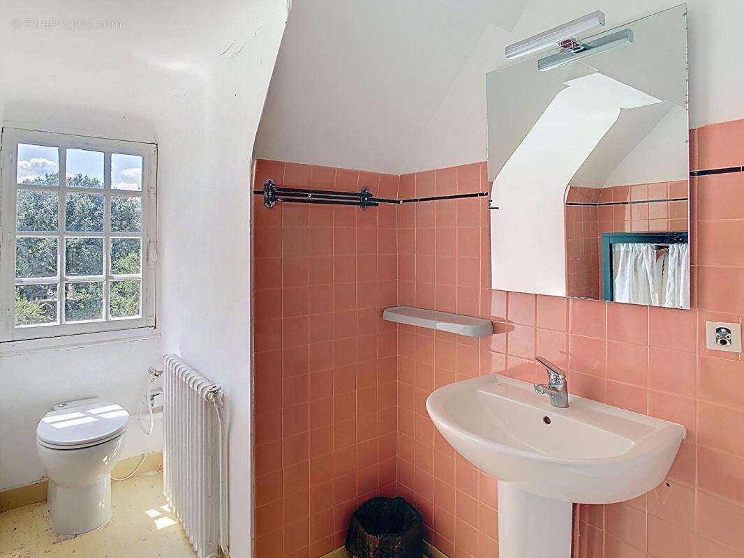 Maison à BEYNAC-ET-CAZENAC