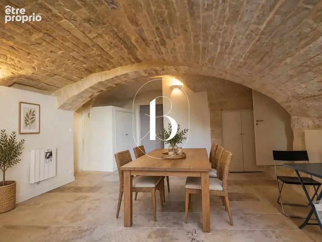 Appartement 3 pièces 56 m² à vendre à Uzes (30700) - photo 2
