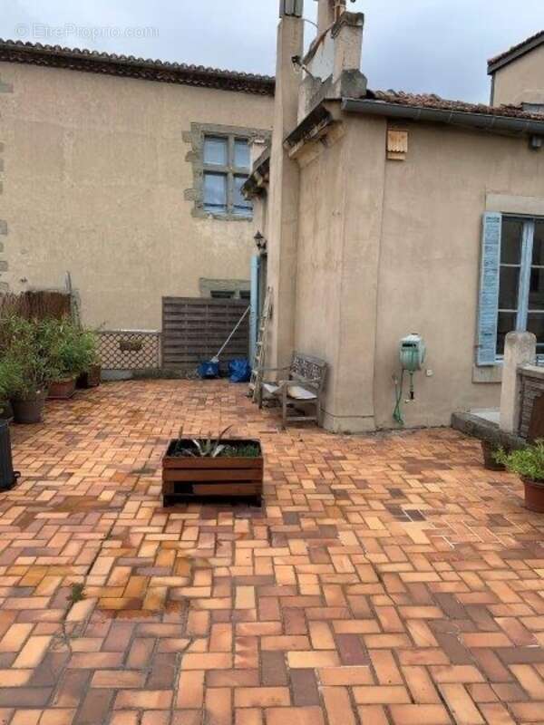 Appartement à CARCASSONNE