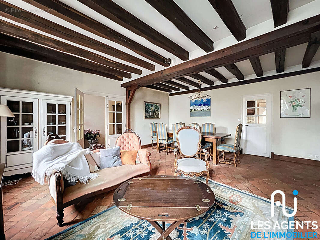 Maison à MEUNG-SUR-LOIRE