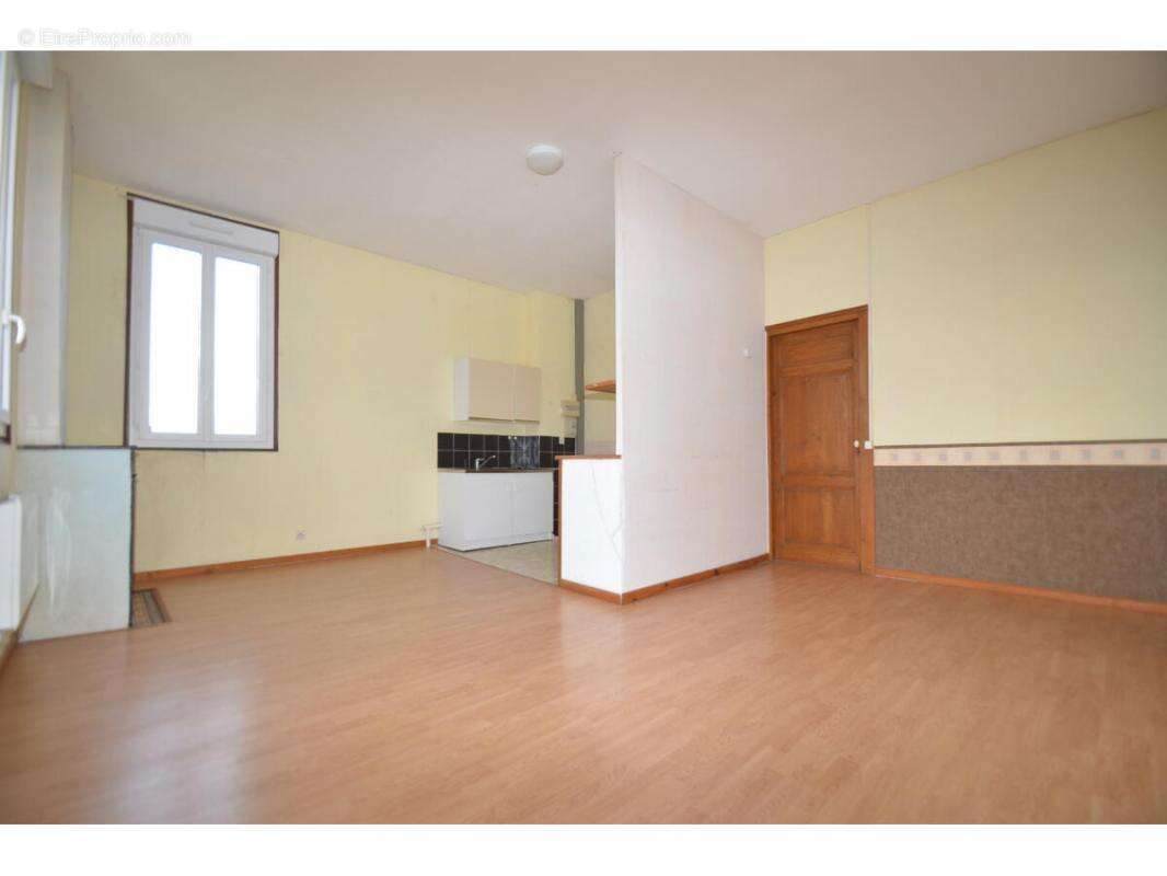 Appartement à MOULIN-NEUF