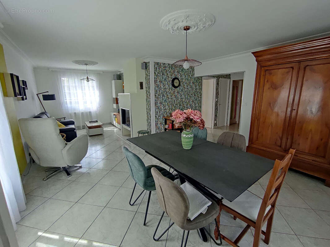 Maison à SAINTE-FLAIVE-DES-LOUPS