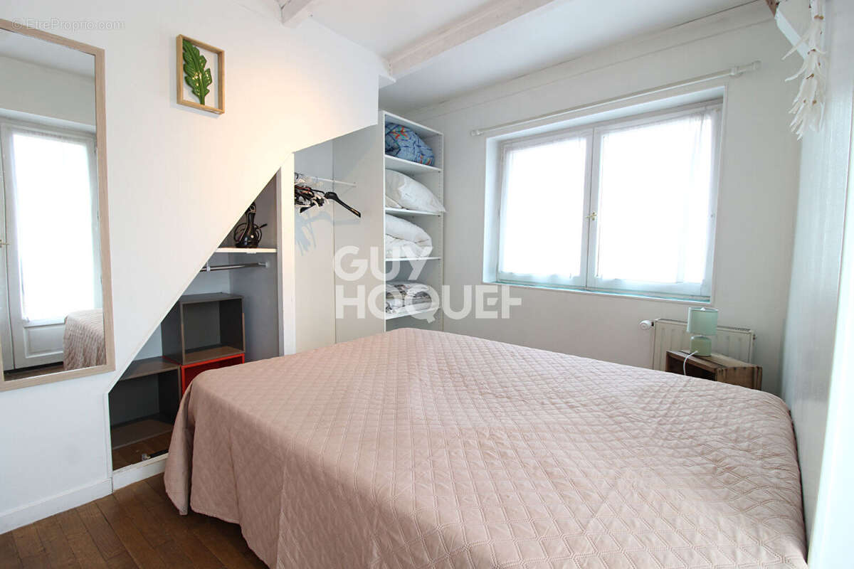 Maison à CHEVRY-COSSIGNY