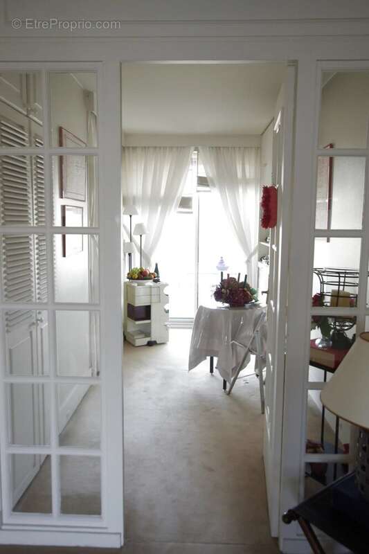 Appartement à FRESNES