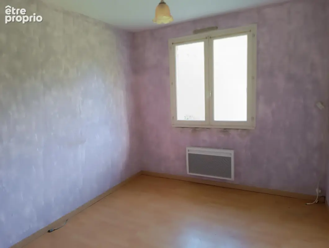 29530 Plonevez du Faou maison plain pied 3 chambres sous sol au calme, vue, source, hangar - photo 9