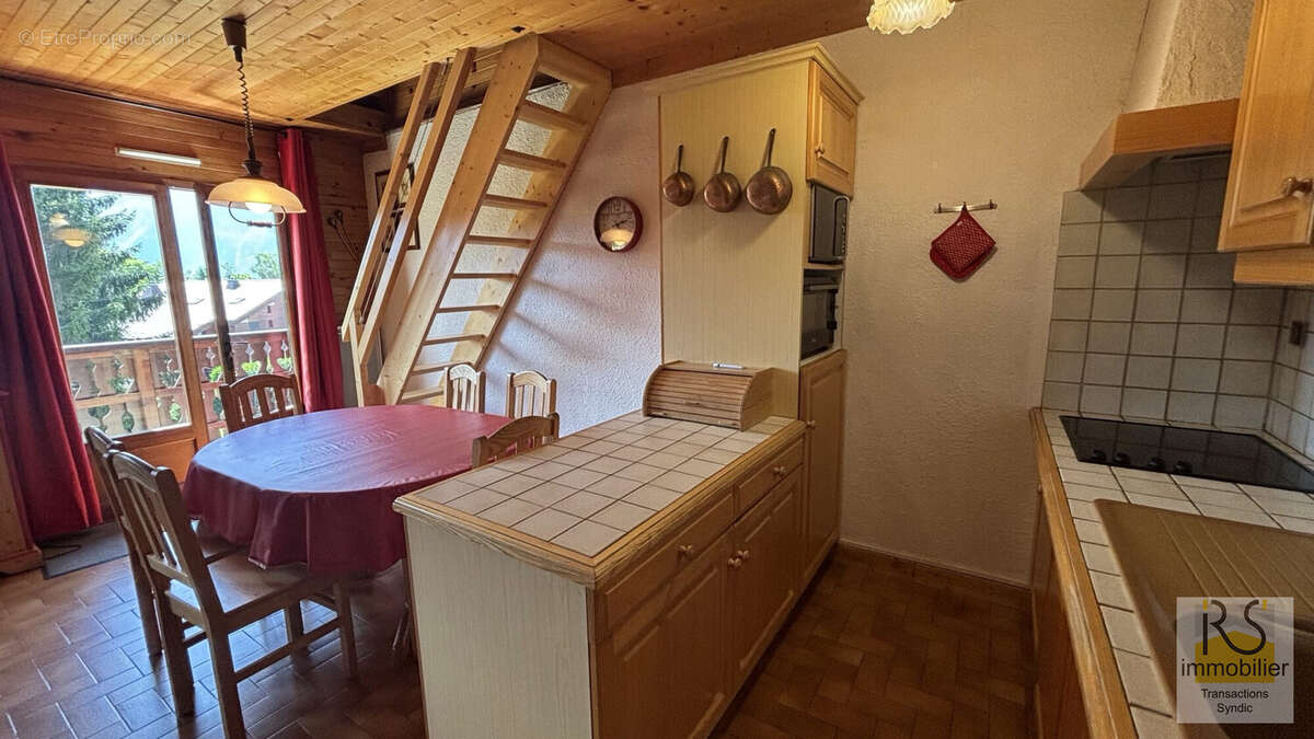 Cuisine - Appartement à ARACHES-LA-FRASSE