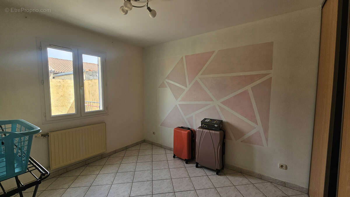 Maison à PORTES-LES-VALENCE