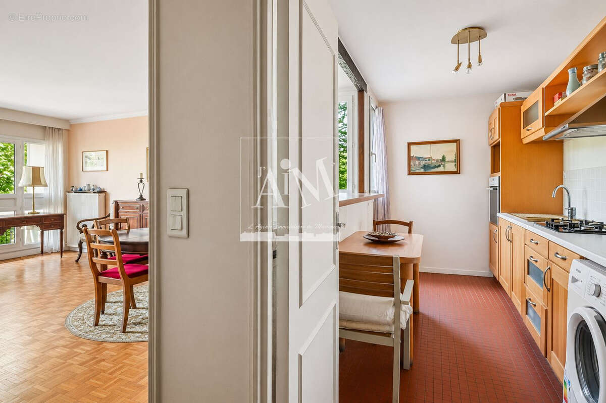 Appartement à NANTERRE
