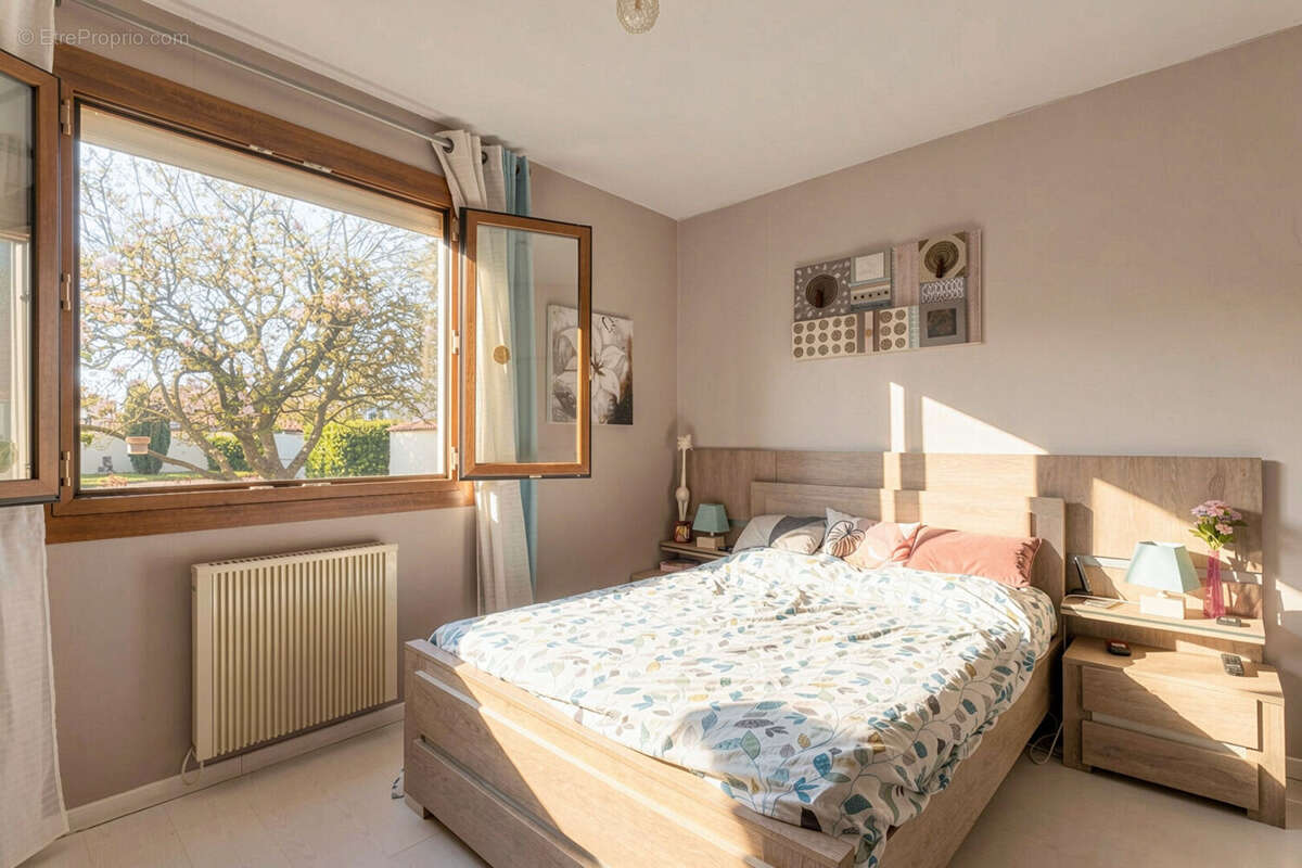 Maison à VILLETTE-D'ANTHON