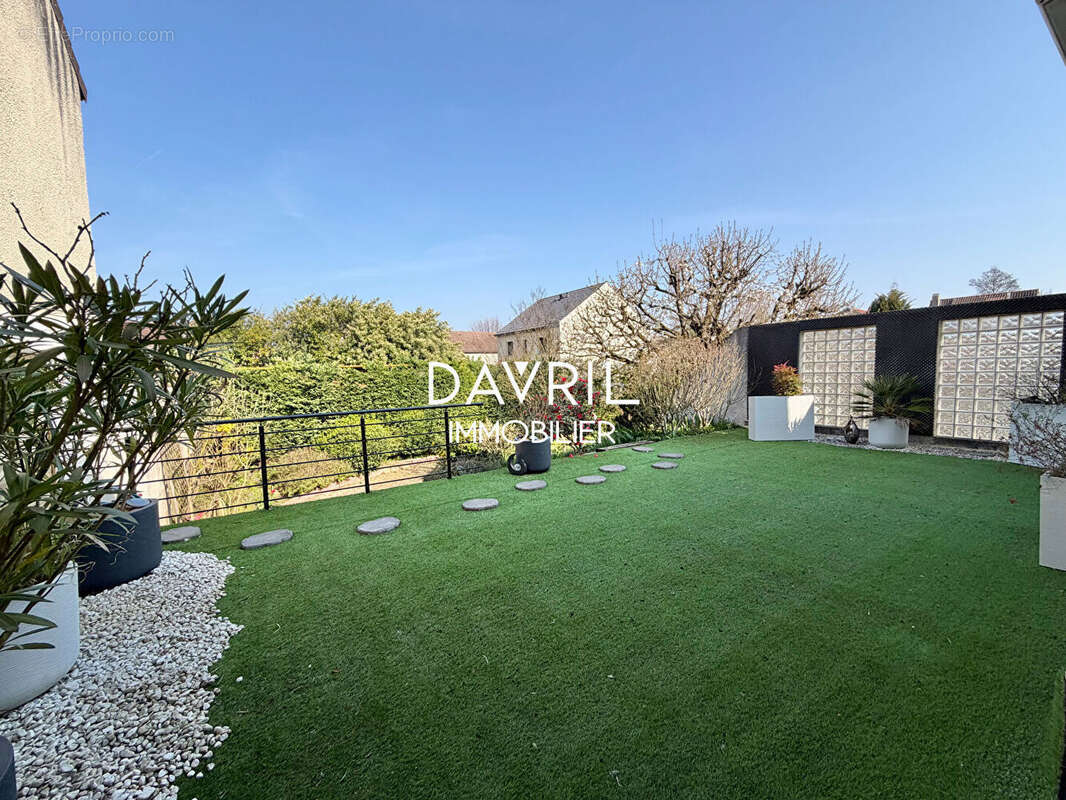 Maison à CONFLANS-SAINTE-HONORINE