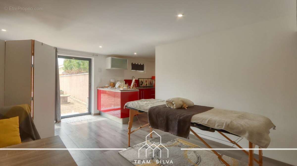 Maison à SAINT-QUENTIN-FALLAVIER