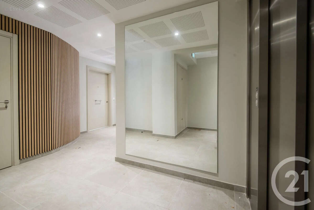 Appartement 47 m² à Nice  - photo 12
