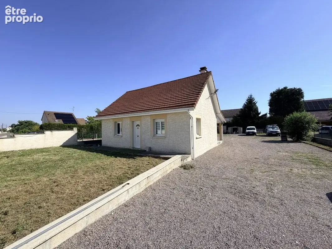 Izeure, maison t3 sur grand terrin de 926 m2 - photo 6