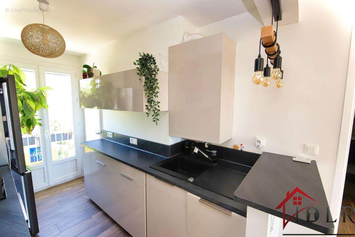 Appartement à HYERES