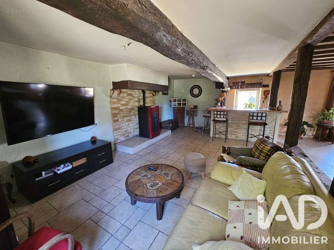 Maison 175 m² à Limoise  - photo 9