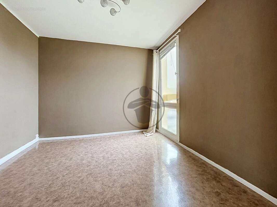 Appartement à SAINT-QUENTIN