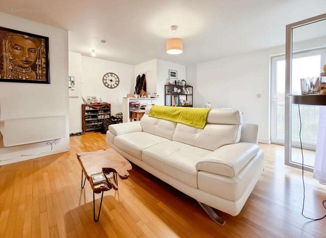 Appartement à SAINT-OUEN-L'AUMONE
