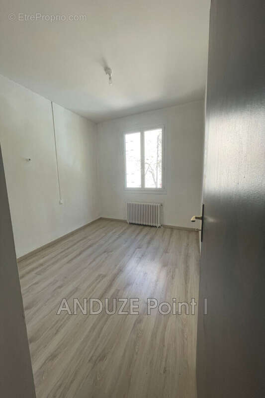 Maison 196 m² à Saint-Jean-Du-Gard  - photo 6