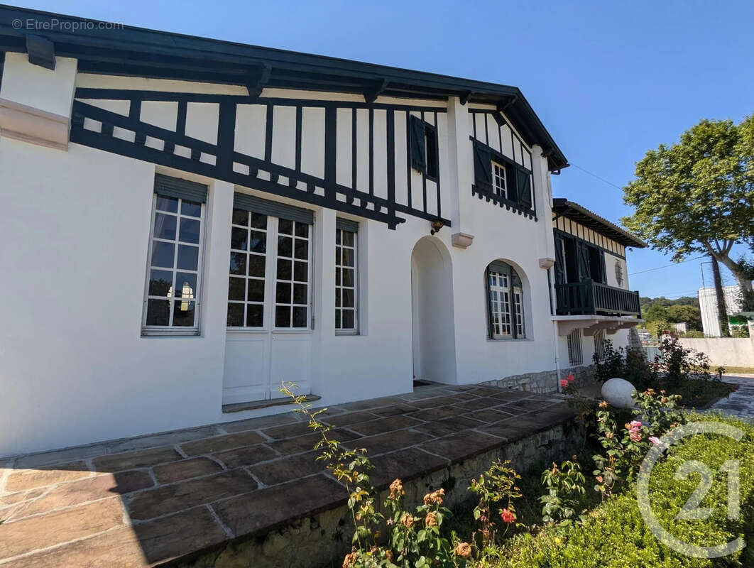 Maison à PUYOO