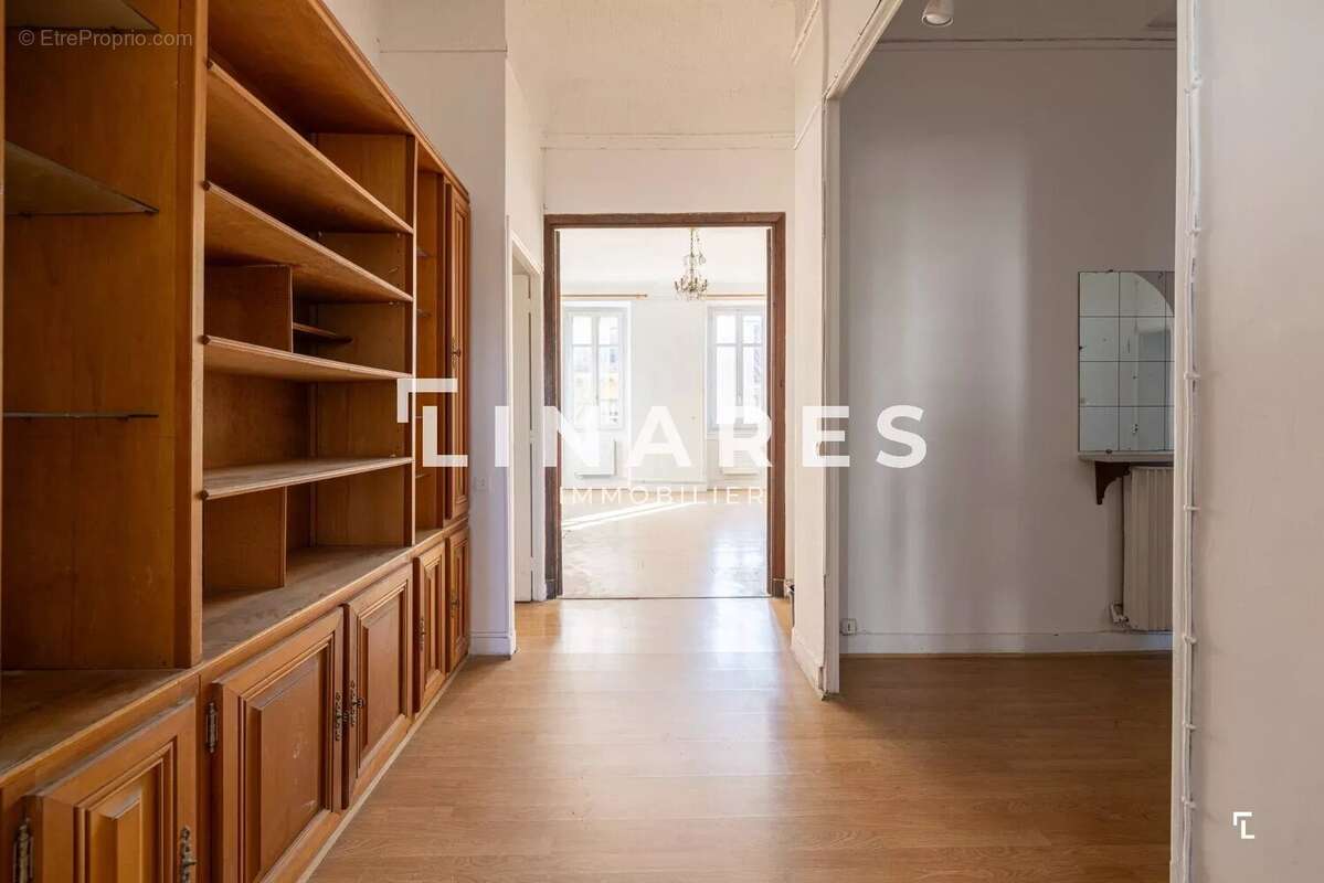 Appartement à MARSEILLE-8E