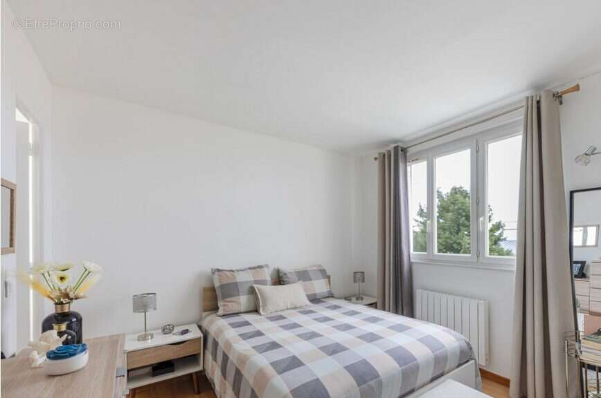 Appartement à RUEIL-MALMAISON