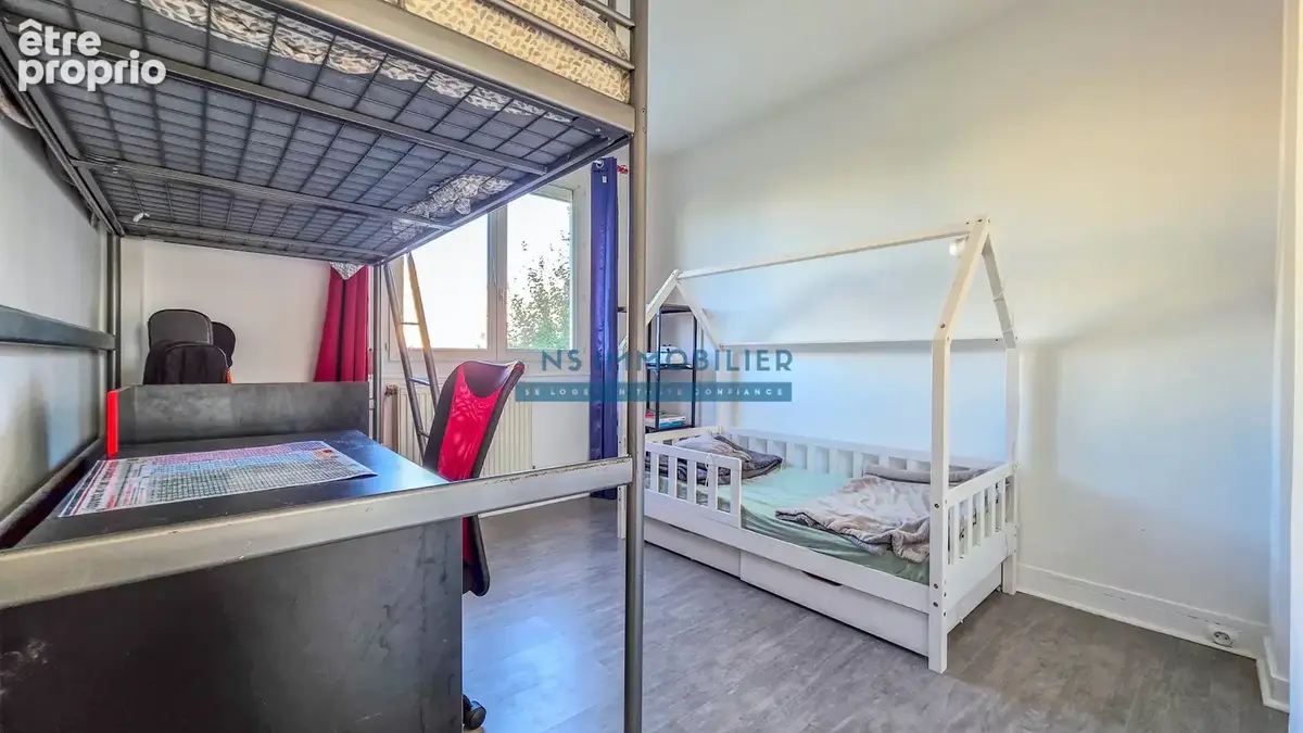 Appartement F4 65m2 + Cave + Paking - photo 10