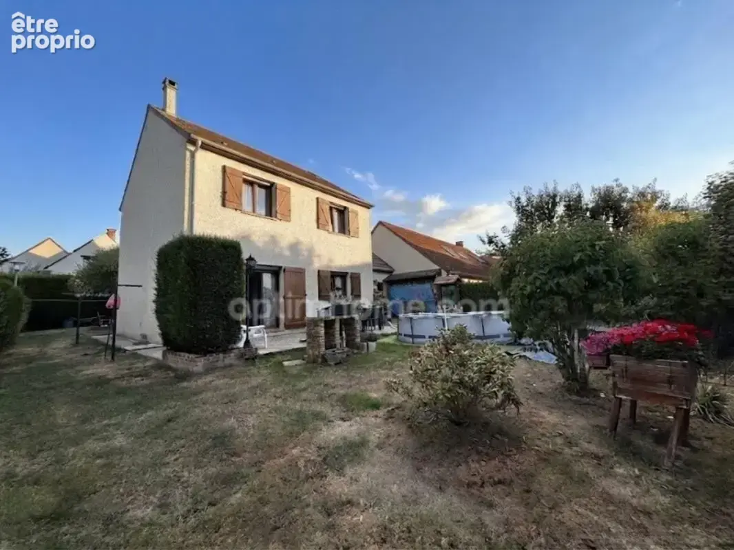 LIMOURS – Belle maison familiale de 130 m² avec 4 chambres, au calme, avec garage et jardin - photo 4