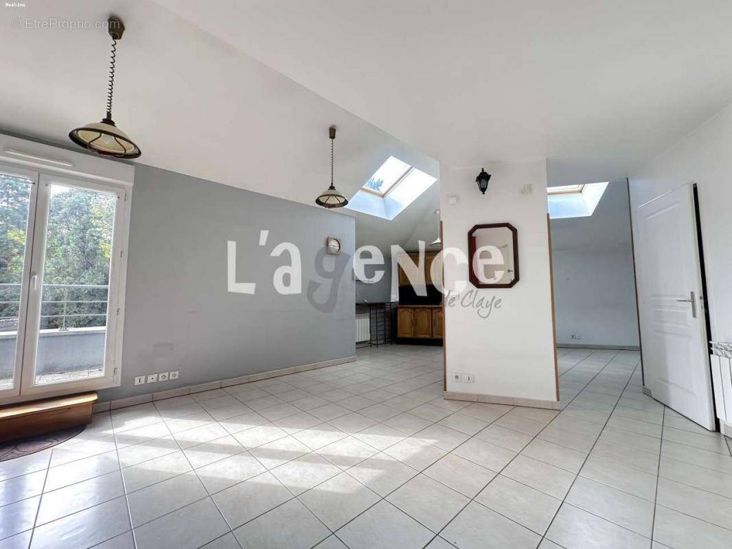 Appartement à CLAYE-SOUILLY