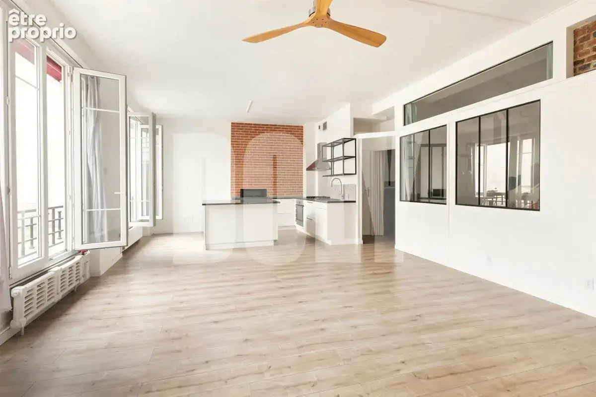 Appartement à PARIS-10E