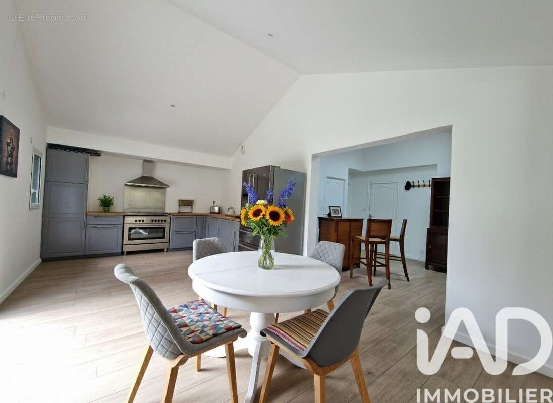 Photo 3 - Maison à LE CELLIER