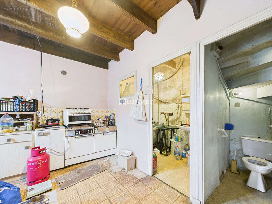 Maison à SAINT-THOIS