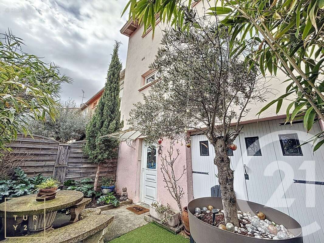 Maison à ILLE-SUR-TET