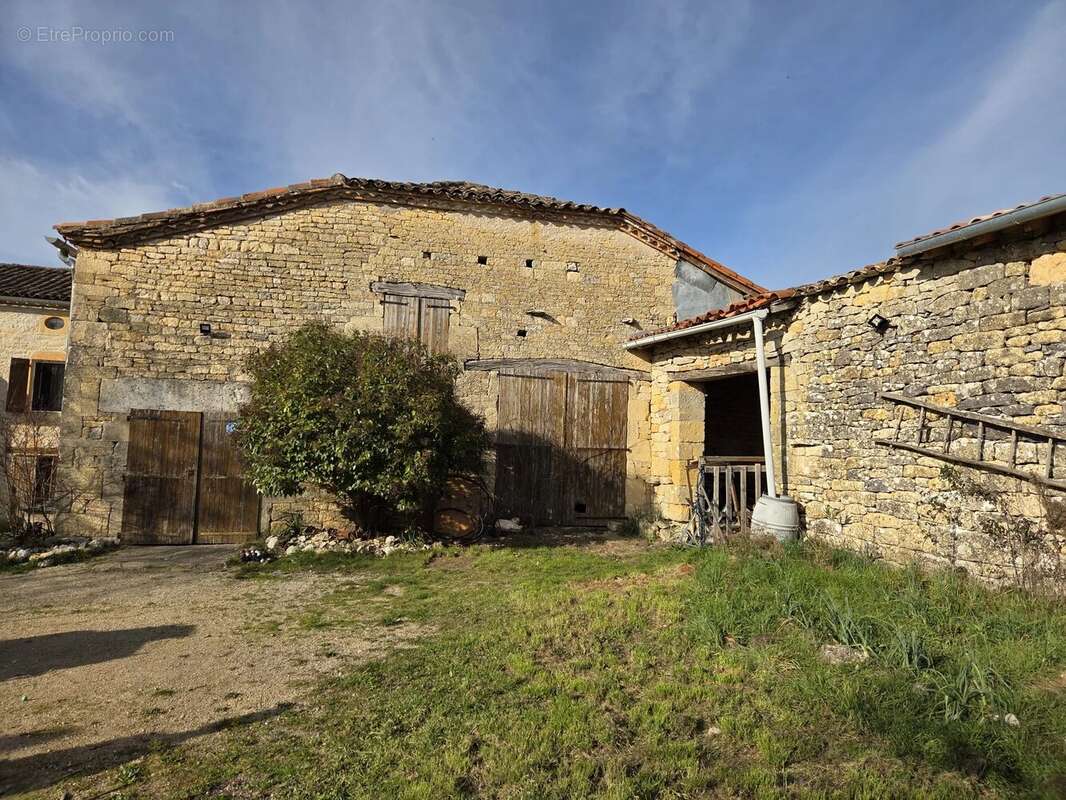 Maison à SAINT-ANTONIN-NOBLE-VAL