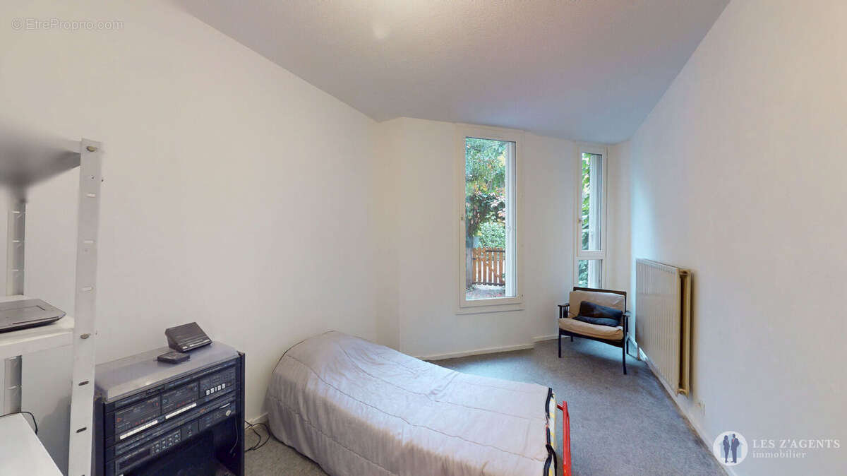 Appartement à SAINT-MARTIN-D'HERES