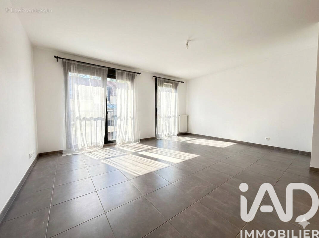 Photo 1 - Appartement à GENTILLY
