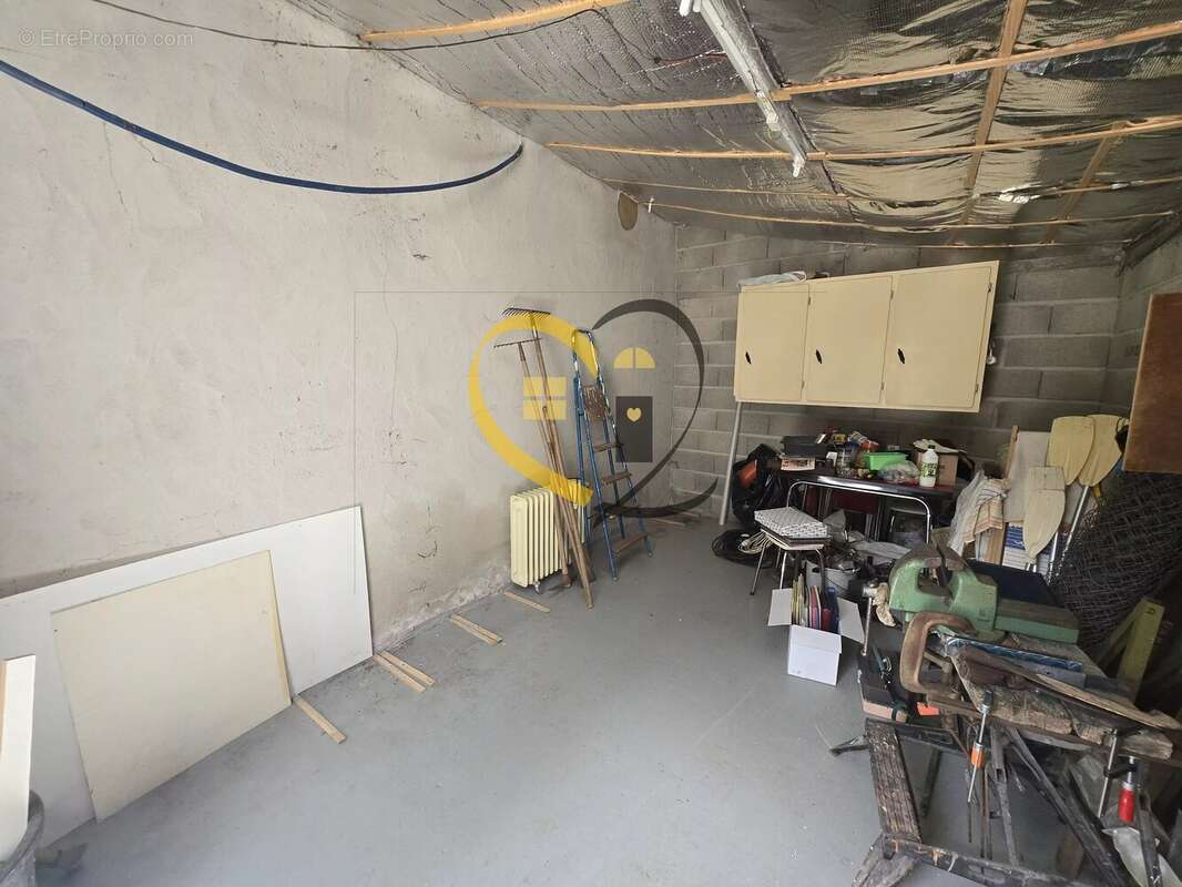 Maison de village avec garage et atelier – Henrichemont - photo 17