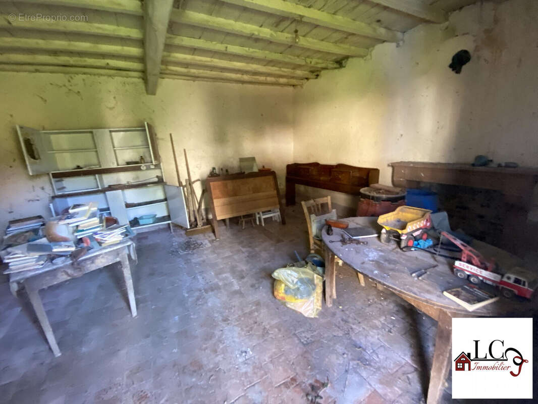 Maison à BEAUMONT-LA-FERRIERE