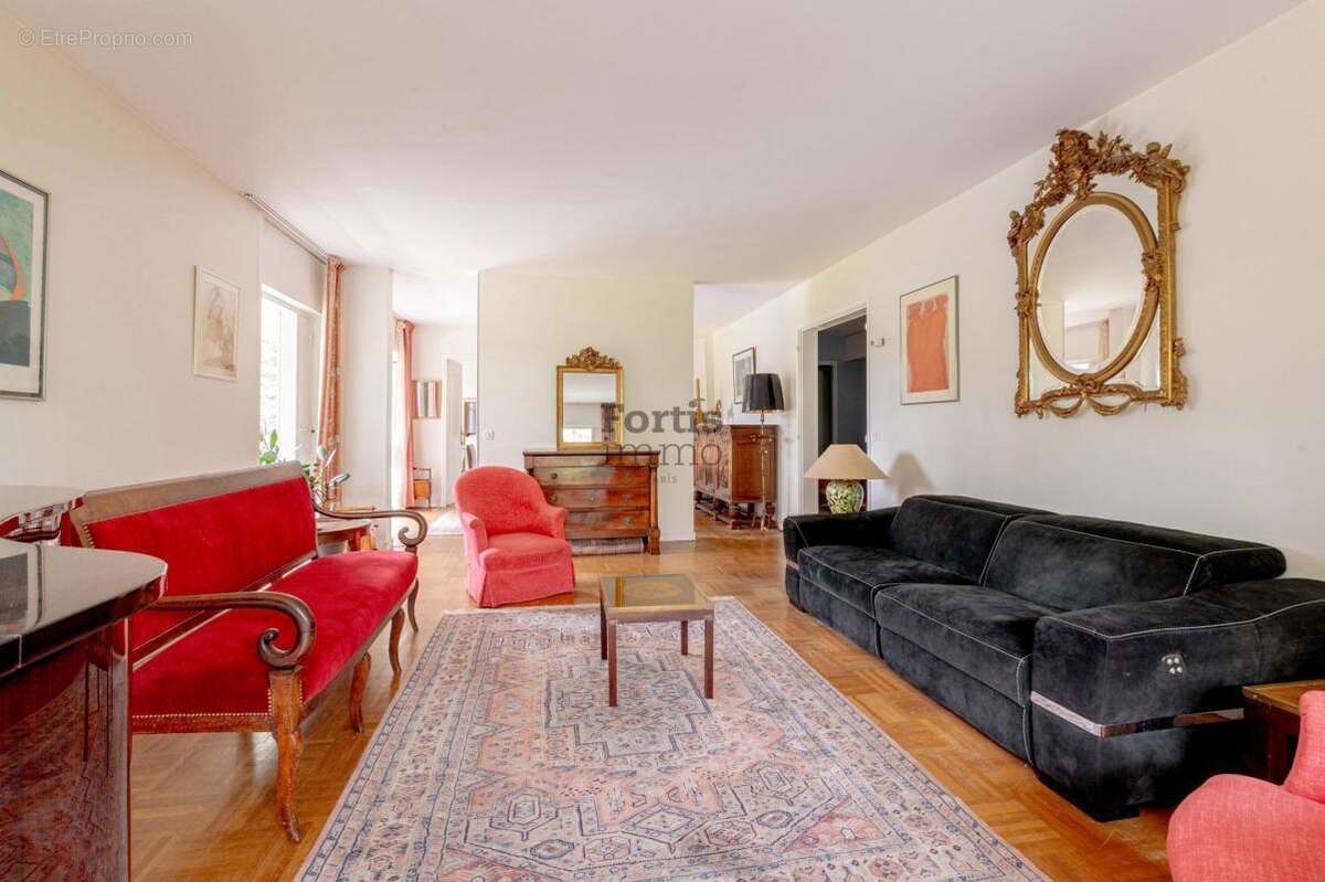 Appartement à LE CHESNAY