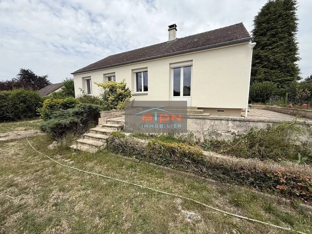 Maison à LA BOUILLE