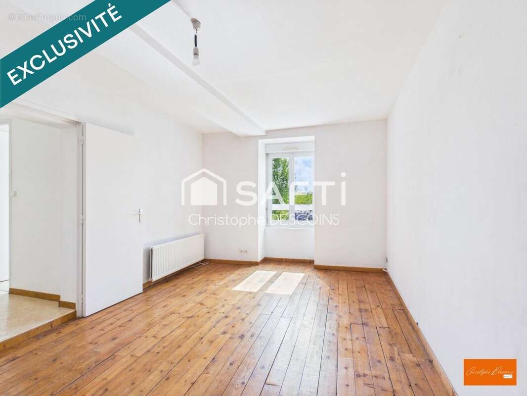 Photo 8 - Maison à MARTIGNE-SUR-MAYENNE