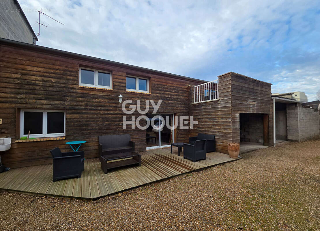 Maison à CAUDEBEC-LES-ELBEUF